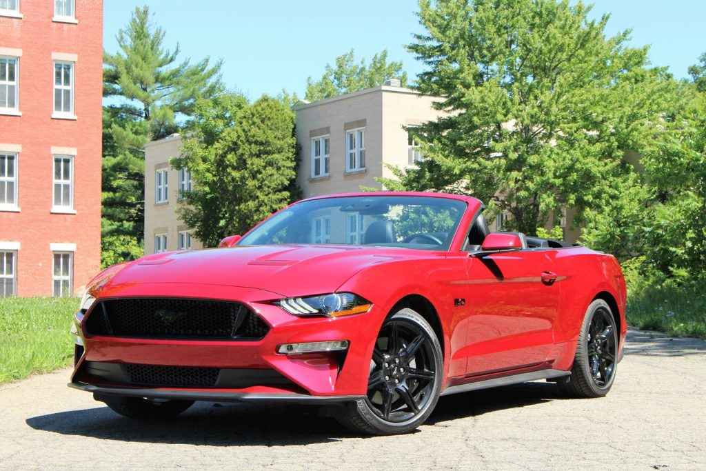 Ford Mustang convertible hire
