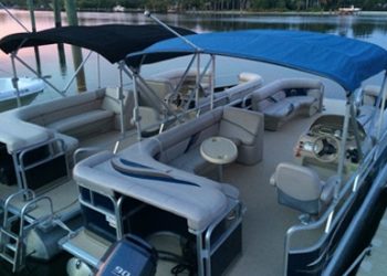 Best Pontoon Boat Rental Services Near Orlando FL