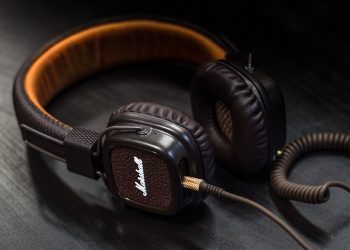 Why You Should Purchase Good Headphones as a Musician